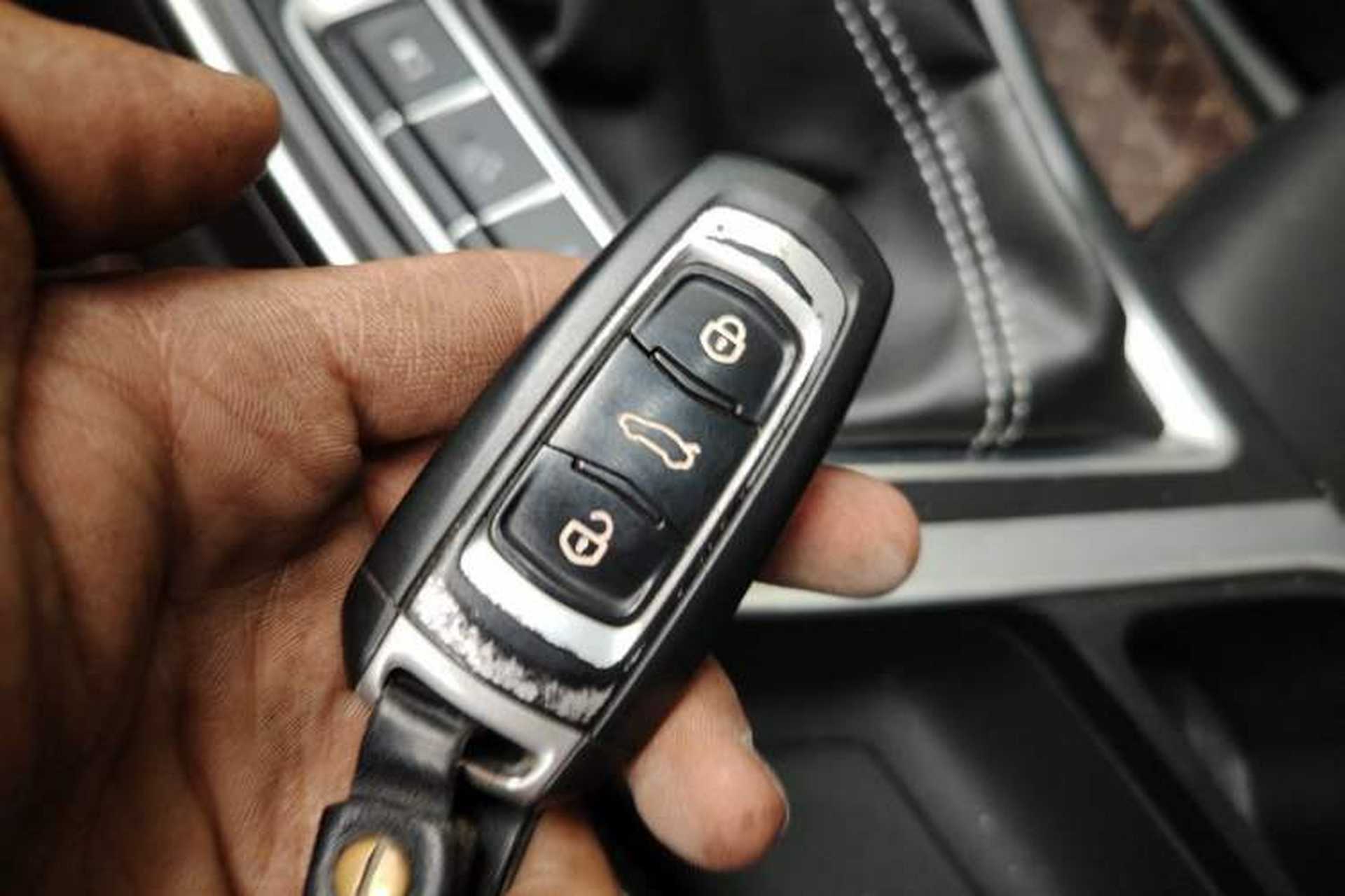 Used Geely Auto Vision X3 2020 1.5L CVT Luxury Model Vehicle Key