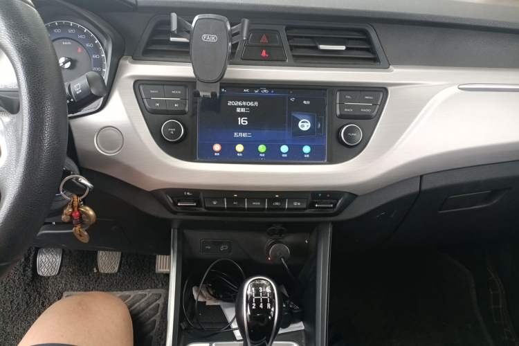 Used Geely Auto Vision X3 2020 1.5L Manual Elite Edition Audio And AC Panel