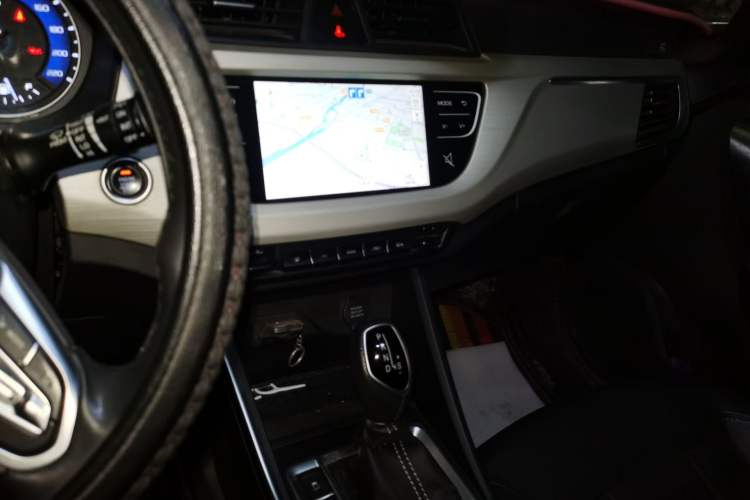 Used Geely Auto Vision X3 2020 1.5L CVT Luxury Model Audio And AC Panel