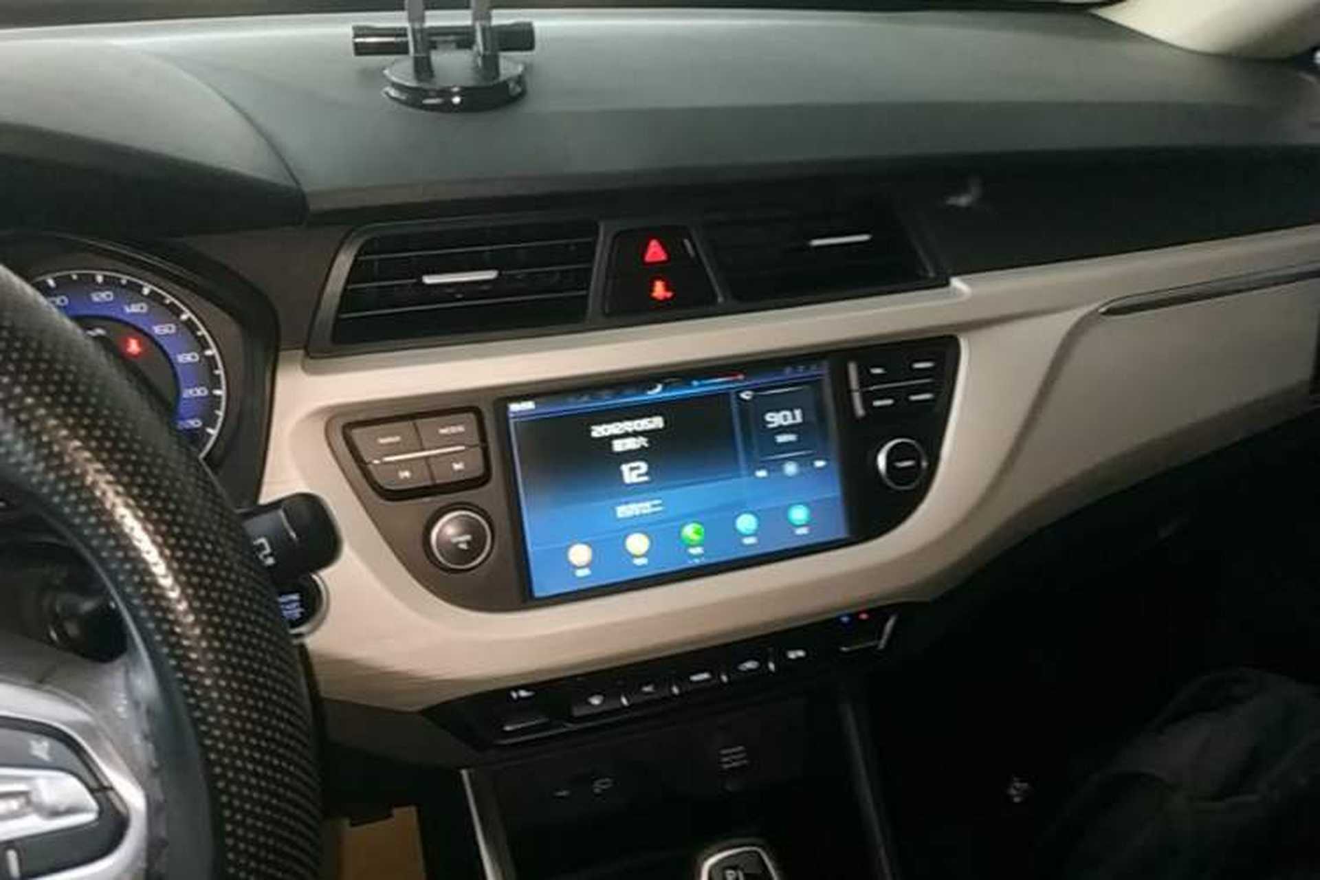 Used Geely Auto Vision X3 2020 1.5L CVT Elite Edition Audio And AC Panel