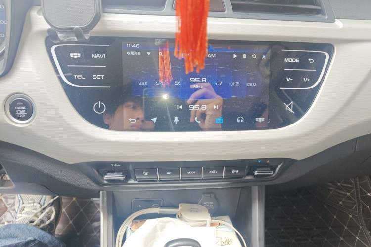 Used Geely Auto Vision X3 2020 1.5L CVT Elite Edition Audio And AC Panel