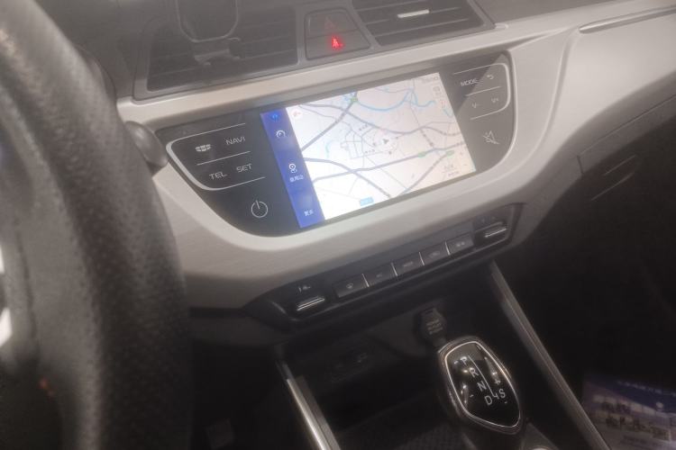 Used Geely Auto Vision X3 2020 1.5L CVT Luxury Model Audio And AC Panel