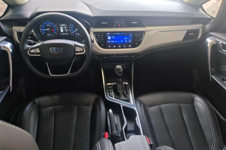 Used Geely Auto Vision X3 2020 1.5L CVT Luxury Model Center Console
