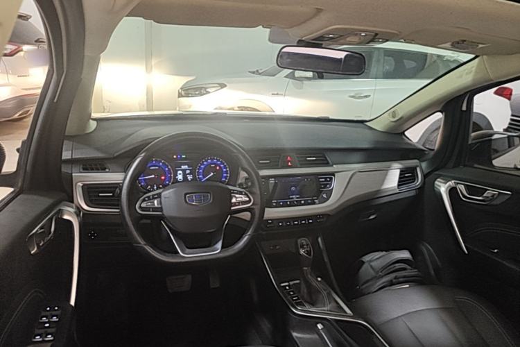 Used Geely Auto Vision X3 2020 1.5L CVT Luxury Model Center Console