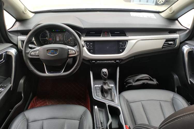 Used Geely Auto Vision X3 2020 1.5L CVT Luxury Model Center Console