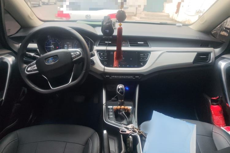Used Geely Auto Vision X3 2020 1.5L CVT Luxury Model Center Console
