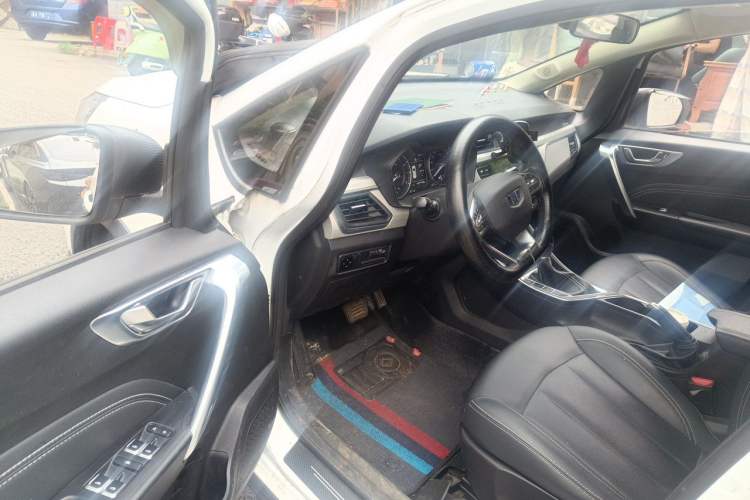 Used Geely Auto Vision X3 2020 1.5L CVT Luxury Model Driver Seat