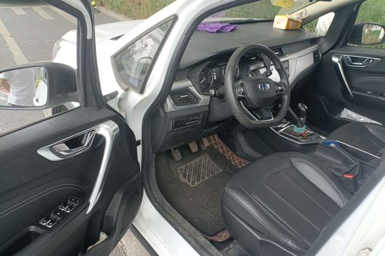 Used Geely Auto Vision X3 2020 1.5L Manual Elite Edition Driver Seat