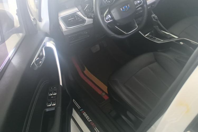 Used Geely Auto Vision X3 2020 1.5L CVT Luxury Model Driver Seat