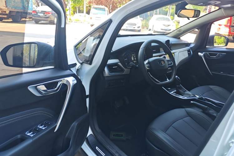 Used Geely Auto Vision X3 2020 1.5L CVT Luxury Model Driver Seat