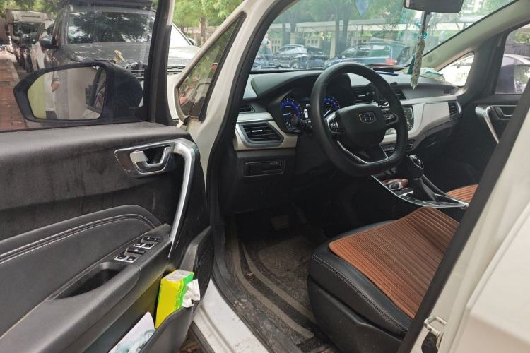 Used Geely Auto Vision X3 2020 1.5L CVT Elite Edition Driver Seat