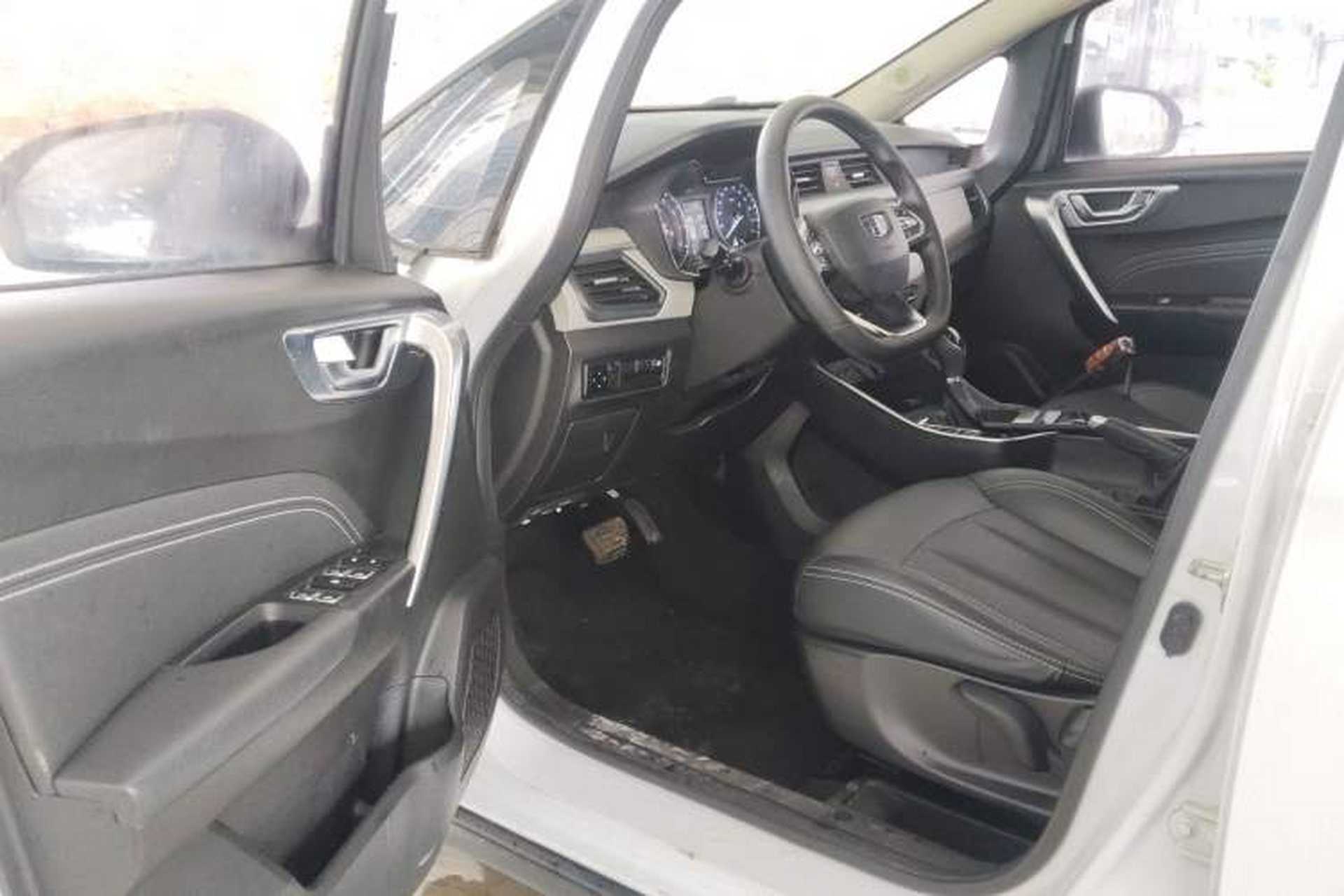 Used Geely Auto Vision X3 2020 1.5L CVT Luxury Model Driver Seat