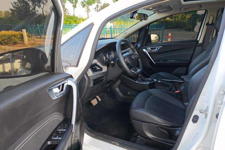 Used Geely Auto Vision X3 2020 1.5L CVT Luxury Model Driver Seat