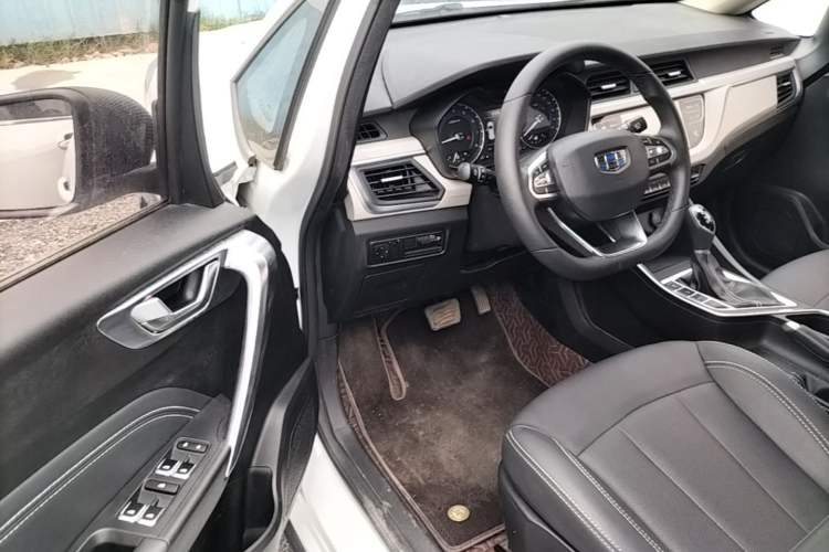 Used Geely Auto Vision X3 2020 1.5L CVT Luxury Model Driver Seat