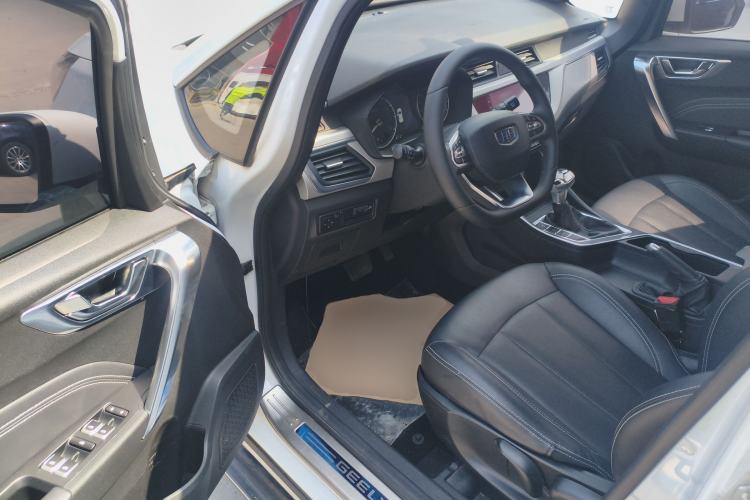 Used Geely Auto Vision X3 2020 1.5L CVT Luxury Model Driver Seat