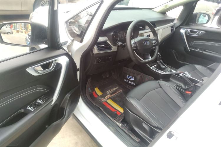 Used Geely Auto Vision X3 2020 1.5L CVT Luxury Model Driver Seat
