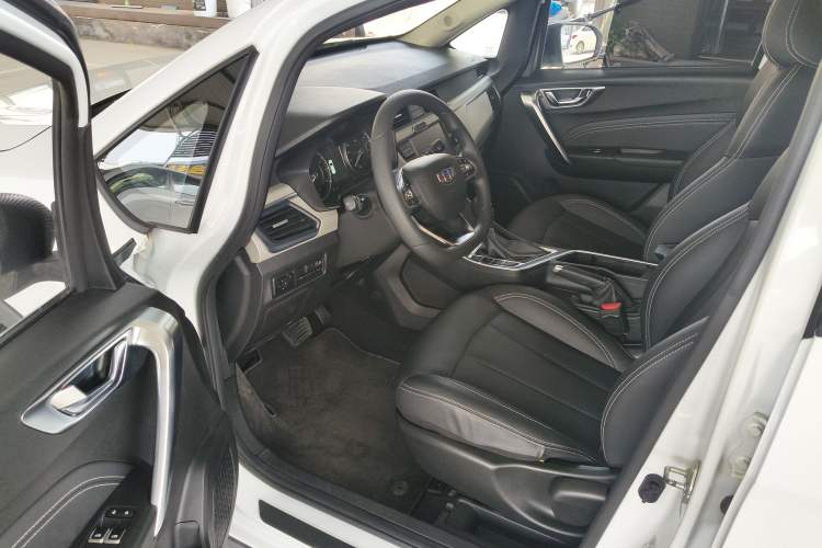 Used Geely Auto Vision X3 2020 1.5L CVT Elite Edition Driver Seat