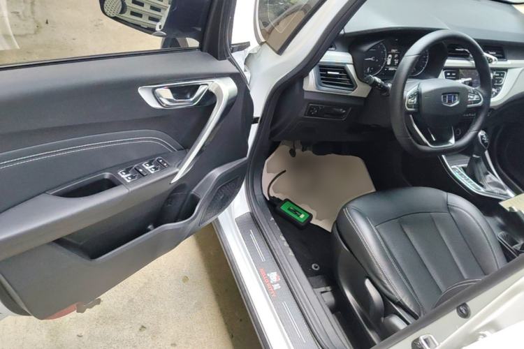 Used Geely Auto Vision X3 2020 1.5L CVT Luxury Model Driver Seat
