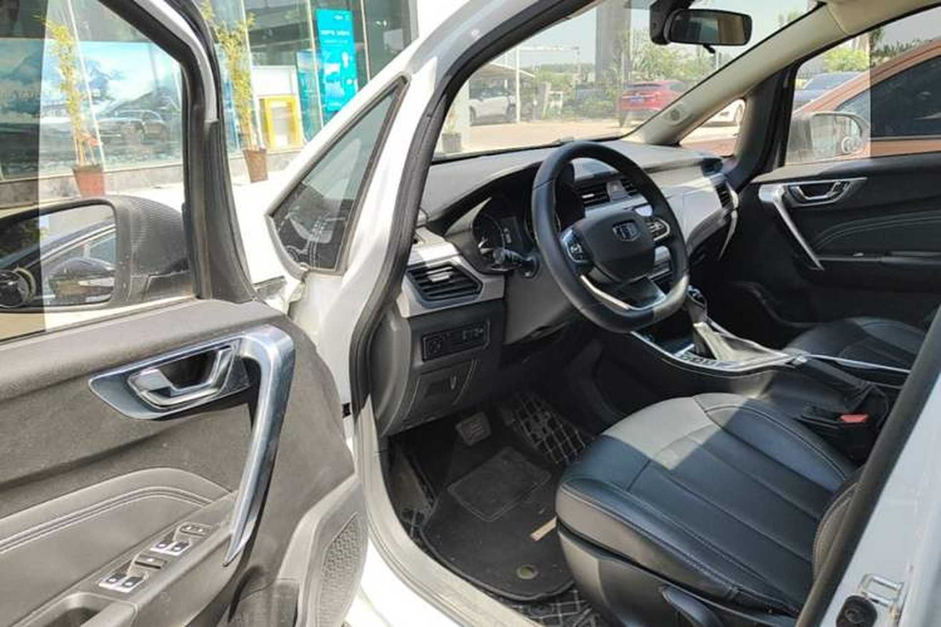 Used Geely Auto Vision X3 2020 1.5L CVT Luxury Model Driver Seat