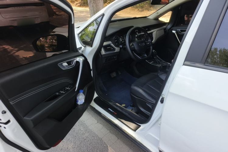 Used Geely Auto Vision X3 2020 1.5L CVT Luxury Model Driver Seat