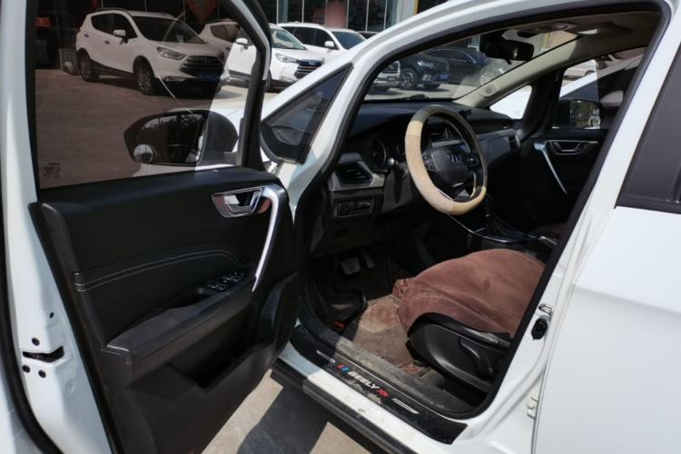 Used Geely Auto Vision X3 2020 1.5L CVT Luxury Model Driver Seat