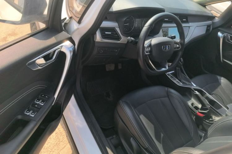 Used Geely Auto Vision X3 2020 1.5L CVT Luxury Model Driver Seat