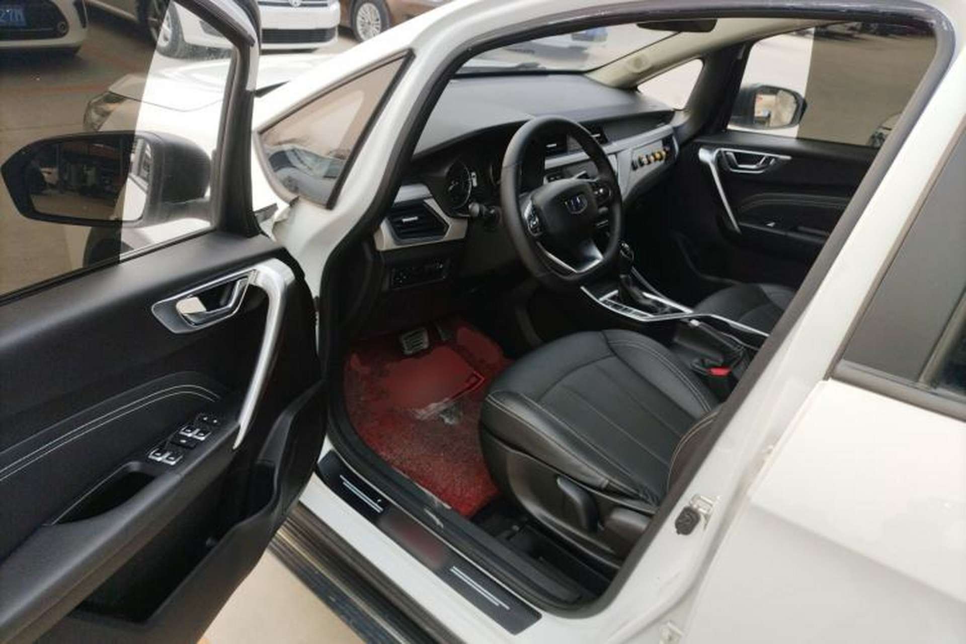 Used Geely Auto Vision X3 2020 1.5L CVT Luxury Model Driver Seat