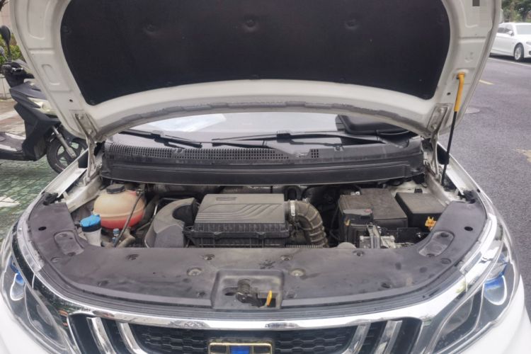 Used Geely Auto Vision X3 2020 1.5L CVT Luxury Model Engine Bay
