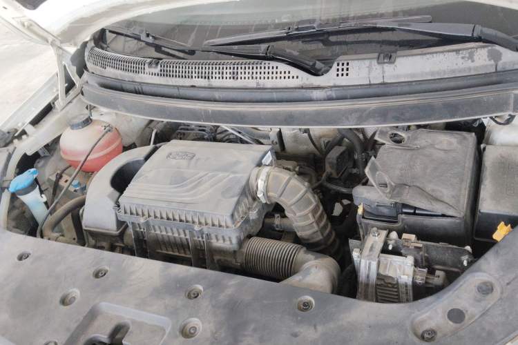 Used Geely Auto Vision X3 2020 1.5L CVT Luxury Model Engine Bay