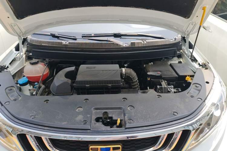 Used Geely Auto Vision X3 2020 1.5L CVT Elite Edition Engine Bay
