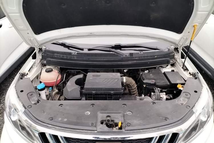 Used Geely Auto Vision X3 2020 1.5L CVT Luxury Model Engine Bay