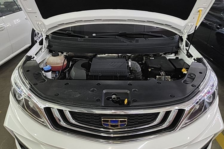 Used Geely Auto Vision X3 2020 1.5L CVT Elite Edition Engine Bay