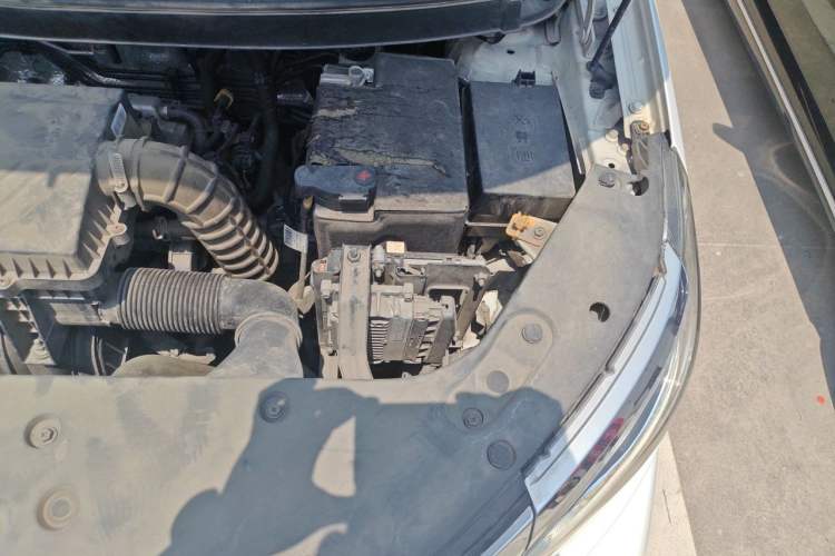 Used Geely Auto Vision X3 2020 1.5L CVT Luxury Model Engine Bay Left