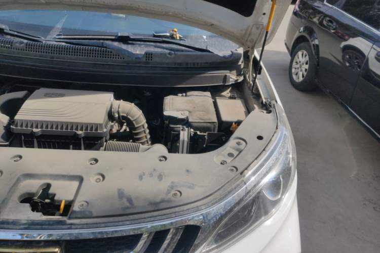 Used Geely Auto Vision X3 2020 1.5L Manual Luxury Edition Engine Bay Left