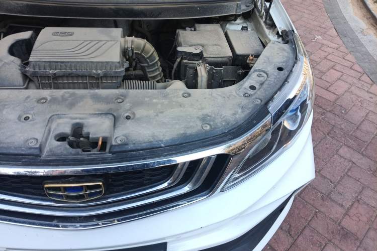 Used Geely Auto Vision X3 2020 1.5L Manual Elite Edition Engine Bay Left