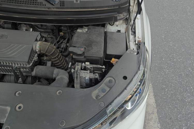 Used Geely Auto Vision X3 2020 1.5L CVT Luxury Model Engine Bay Left