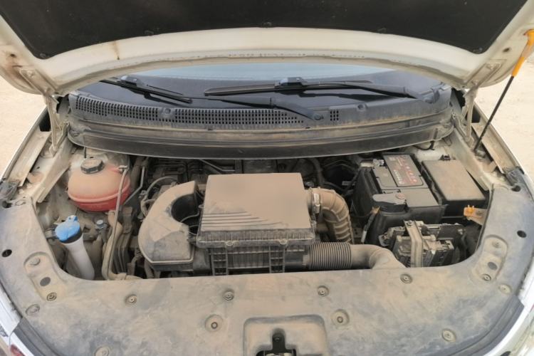Used Geely Auto Vision X3 2020 1.5L CVT Elite Edition Engine Bay