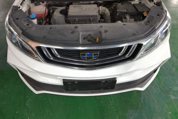 Used Geely Auto Vision X3 2020 1.5L CVT Elite Edition Engine Bay