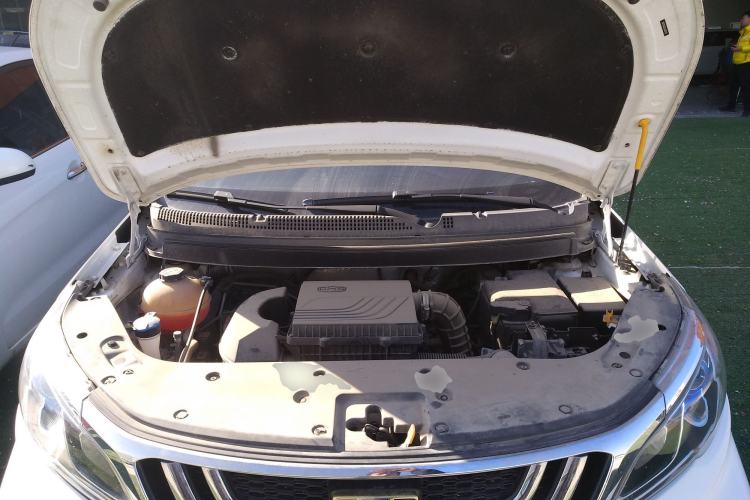 Used Geely Auto Vision X3 2020 1.5L CVT Luxury Model Engine Bay