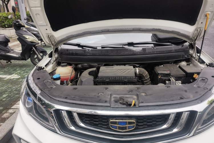 Used Geely Auto Vision X3 2020 1.5L CVT Luxury Model Engine Bay Right
