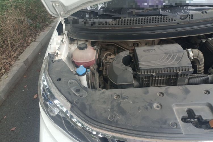 Used Geely Auto Vision X3 2020 1.5L Manual Elite Edition Engine Bay Right