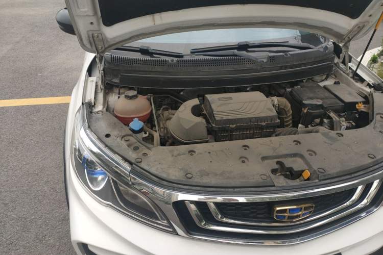 Used Geely Auto Vision X3 2020 1.5L CVT Luxury Model Engine Bay Right
