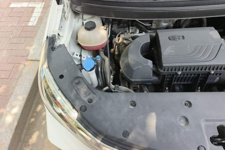 Used Geely Auto Vision X3 2020 1.5L CVT Luxury Model Engine Bay Right