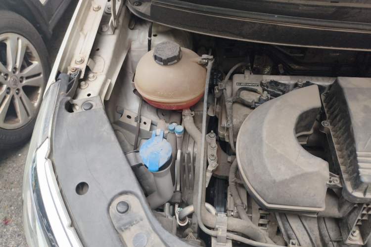 Used Geely Auto Vision X3 2020 1.5L CVT Luxury Model Engine Bay Right