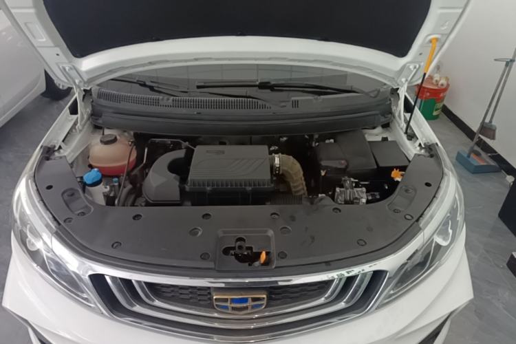 Used Geely Auto Vision X3 2020 1.5L CVT Luxury Model Engine Bay