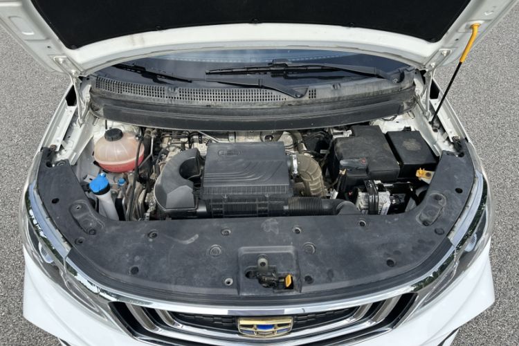 Used Geely Auto Vision X3 2020 1.5L CVT Luxury Model Engine Bay