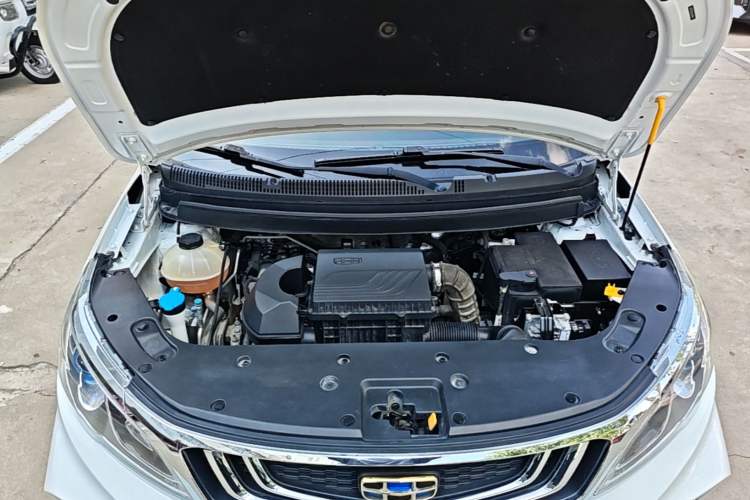 Used Geely Auto Vision X3 2020 1.5L CVT Luxury Model Engine Bay