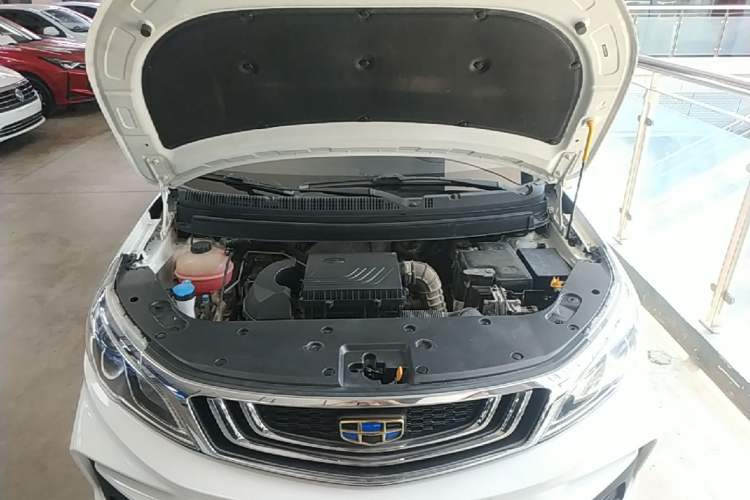 Used Geely Auto Vision X3 2020 1.5L CVT Luxury Model Engine Bay