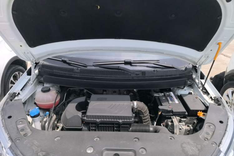 Used Geely Auto Vision X3 2020 1.5L CVT Luxury Model Engine Bay