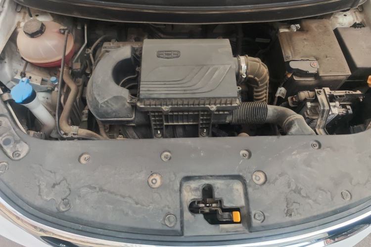 Used Geely Auto Vision X3 2020 1.5L CVT Luxury Model Engine Bay